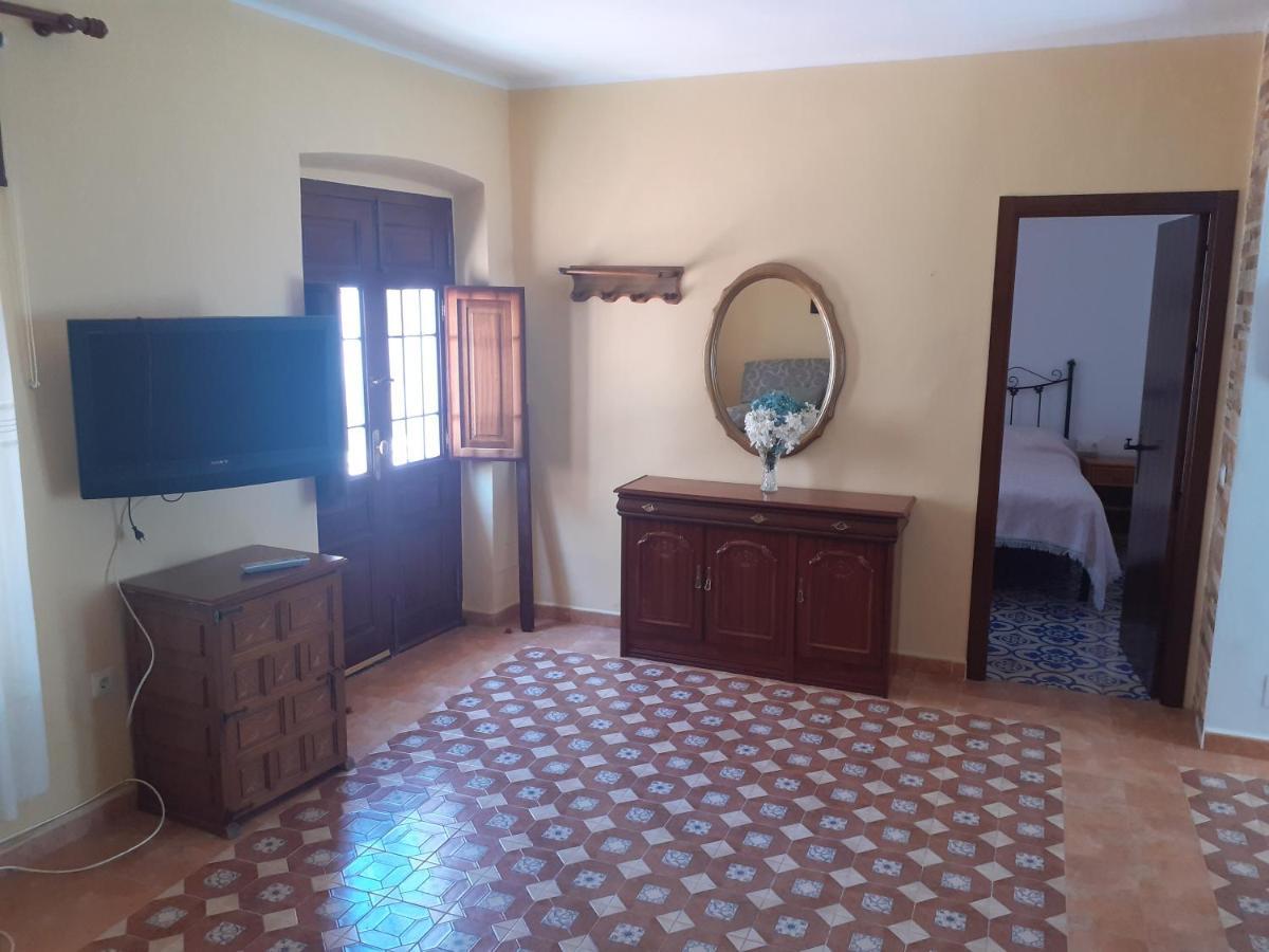 Apartamentos Isabel مارو المظهر الخارجي الصورة